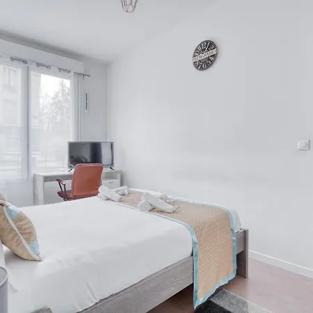 Cozy - Free Parking - 15mn From Paris Montparnasse Apartment